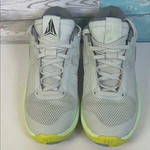 Nike Men's Gray Athletic Shoes with Neon Green Soles